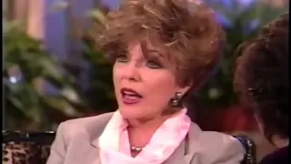 Roseanne interviews Joan Collins (1998)