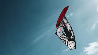 Philip Köster's perfect wave board - The Pyro