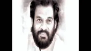 Dr.K J Yesudas Sings LIVE  GANAMELA Keralam keralam..