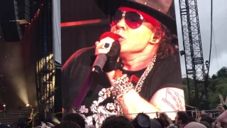 Guns N' Roses - Black Hole Sun - Full song - up close! Slane Castle, Ireland