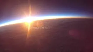 Stunning Edge of Space Sunrise Snapped By 'World View' | Video