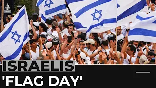 Israelis mark 'flag day'; Palestinians call Al-Aqsa entry 'provocation'