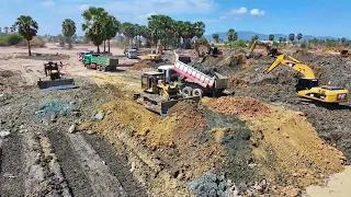 Top Equipment Dozer Machine Vehicles and Push Stone Mud Mounding Stone Rock Mud to Eliminate Lake