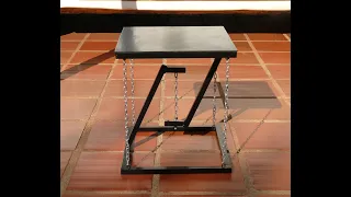 Mesa flutuante (Tensegrity Table).