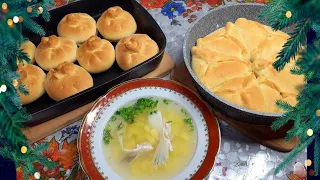 Расстегаи с горбушей и брюшками сёмги. Уха. Ну очень вкусно.