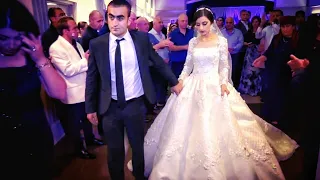 Молодожены ПОКИДАЮТ свадьбу! Очень красиво! Турецкая свадьба!