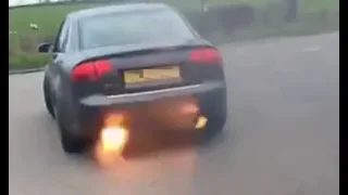 Audi rs4 anti lag flames -  Must See!