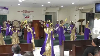 Shiloh Temple Baptist Dance Ministry Dances to "Shackles" by Mary Mary