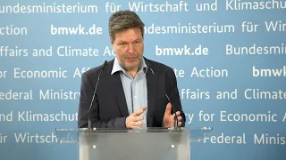 Pressestatement zum Thema der Gebäudeförderung von Bundeswirtschaftsminister Robert Habeck, 1.2.2022