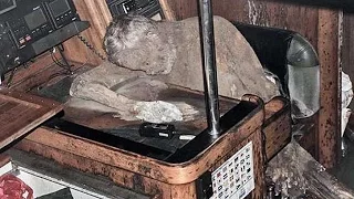 Mummified body found in abandoned yacht; Man electrocuted and mummified found in manhole Compilation