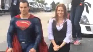 Superman Ice Bucket Challenge - Amy Adams Does The ALS Ice Bucket Challenge