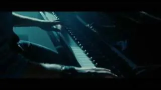 Twilight New Moon Edward Cullen plays Bella's Lullaby Piano