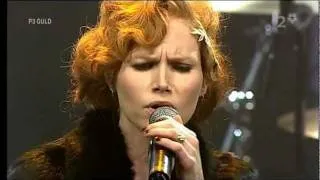 The Cardigans - Don`t Blame Your Daughter (Diamonds) (Live P3 Guld 2006)
