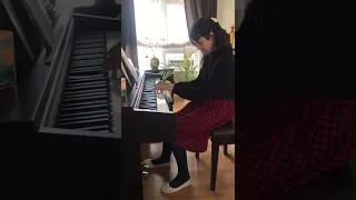 Зимняя пассакалия. Мира Шентюрк. Winter passacaglia. Mira Senturk. At the piano Selin Akman.