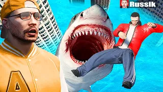 der MEGALODON HAI greift an in GTA 5 RP