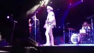 Cheap Trick (Golden Slumbers, Carry That Weight, The End) LIVE