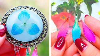 8 Best DIY Flower and Epoxy resin Ideas You'll Love || Gorgeous handmade jewelry