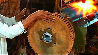 Wonderful Process of Making Big Cattle Feed Mixer Machine Gearbox 8 December 2022 || Mixer Machine g