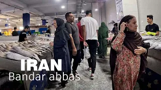 IRAN 2024 REAL LIFE Vlog 4k . Walk With ME In bandar abbas 2024. Fish Market