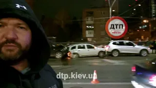 Неадекватный водитель внедорожника hyundai в левом ряду на Победы протаранил оформления #ДТП