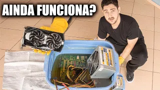 O PC GAMER SUBMERSO NO ÓLEO DE COZINHA 1 ANO DEPOIS...