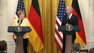 Merkel se despide de Washington con temas pendientes | AFP