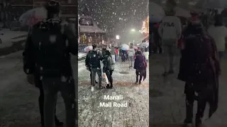 Manali mall road in snow | 2023  #manali #snow #snowfall #mallroad