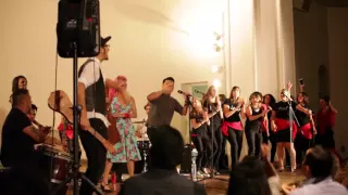 Las Cafeteras on "NOENEMIES"