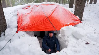 Deep Snow Shelter Camping with Emergency LIFE TENT