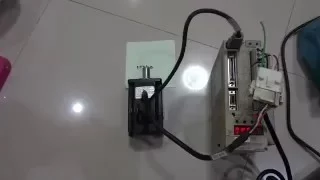 JOG test 200W YASKAWA SIGMAII servo motor