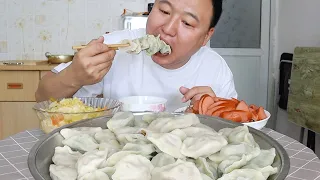 Enjoying Dumplings And Beef For Breakfast【Cram A Qiang】