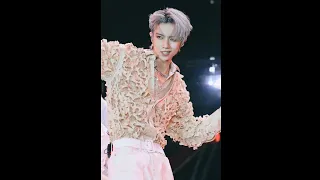 Luo Yizhou IXFORM Kunming Fan Meet Focus Cam 《Bet》6 Aug 2022 - 罗一舟 IXFORM 昆明粉丝见面会 直拍 《Bet》20220806