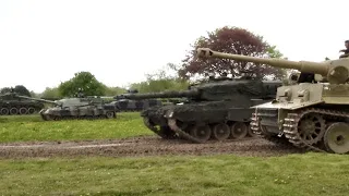Cat Family Reunion - Tiger 1 with Leopard 1 & Leopard 2