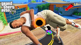 GTA 5 : Franklin Treated Himself By Entering In His Body In GTA 5 ! (GTA 5 Mods) JNK GAMER