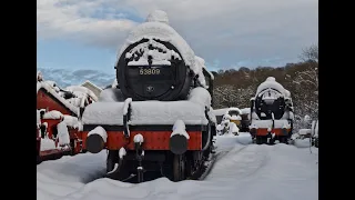 NYMR - Winter snow arrives early at the railway towards the end of November