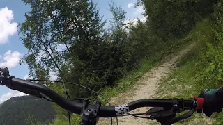 First Kiss. Синяя трасса в Bukovel Bike Park (Буковель) Август 2020 года.