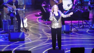 Sylvie Vartan- Lyon- 24 novembre 2018- 20h20 (2)