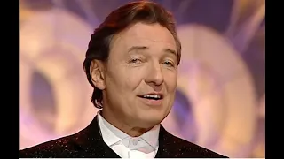 Karel Gott & zpěvačky - Být stále mlád (studiová nahrávka bez potlesku) (Silvestr 2000)