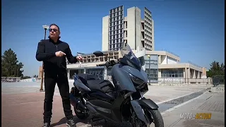 YAMAHA TECH MAX 300 Test Ride Moto in Action