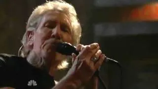 roger waters y foo fighters - in the flesh