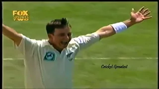 Shane Bond Wickets Collection - Cricket Highlights