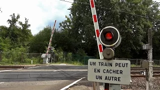 Railroad crossings around Paris, France