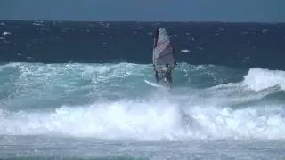 Bernd Roediger- US 1113 Windsurfing Hookipa, Maui