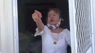 Mommy Dionisia Reaction Sa pagka panalo Ng Pinoy Boxer MARK MAGSAYO