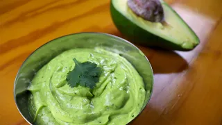 Healthy avocado mayonnaise! Be surprised by this simple and quick recipe!