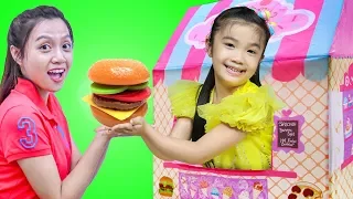 Hana Pretend Play with Ice Creamery Bake Shoppe Kids Tent Toy
