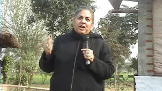 Dr. Vandana Shiva in Hindi डा. वंदना शिवा
