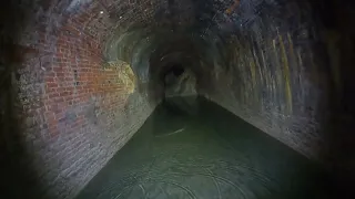 Sapperton Canal Tunnel, Danesway Portal. Geocaching uk