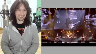 British guitarist analyses The Shadows live in 2009!