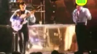 Simple Minds - New Gold Dream Live 1982